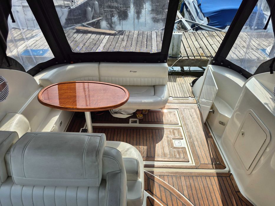 Sprzedam jacht motorowy Yacht Cruiser 280 cxi z 2006 r