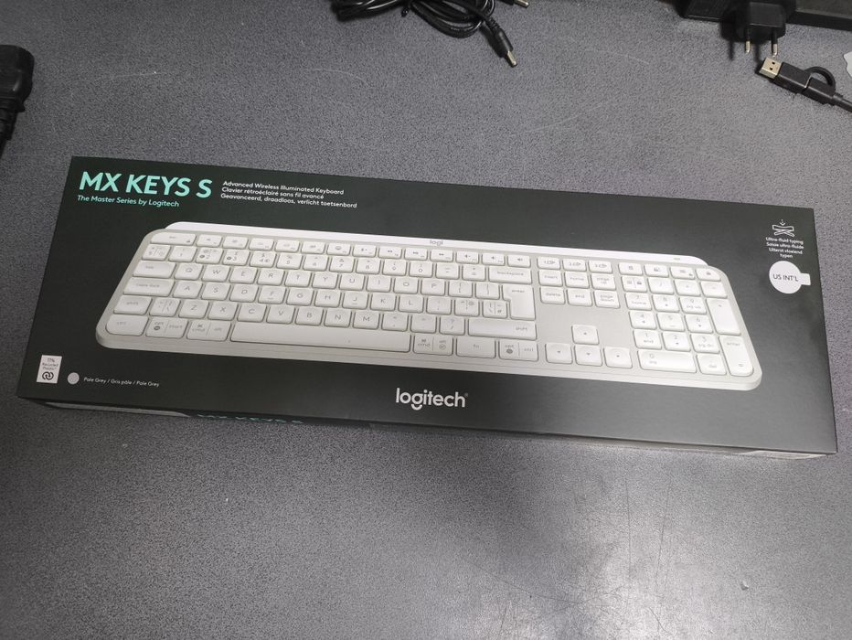 Klawiatura mx keys s logitech nowa