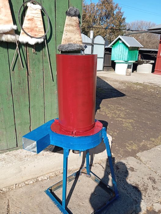 Продам сінорізку