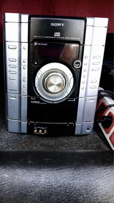 Музыкальный центр sony