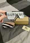 Okulary burberry z pudełkiem jak nowe bez wad