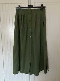 Zielona spódnica asos wiskoza midi spódniczka na guziki