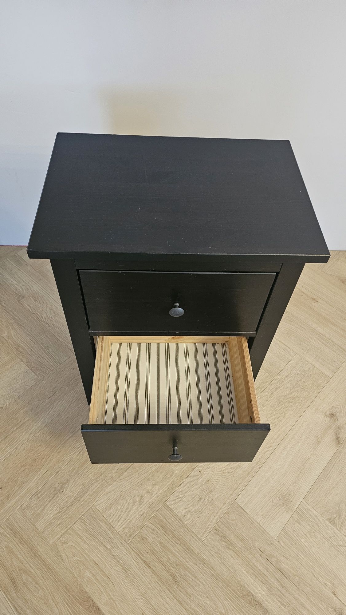 Szafka hermes czarna ikea