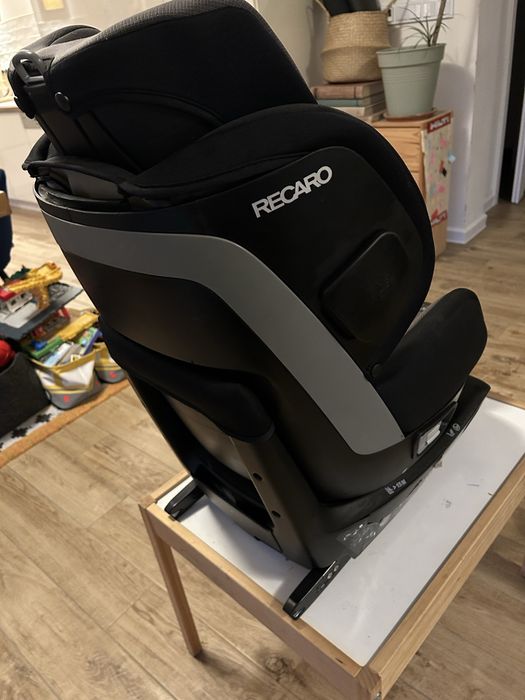 FOTELIK. Recaro ZERO.1 Elite Carbon Black fotelik samochodowy
