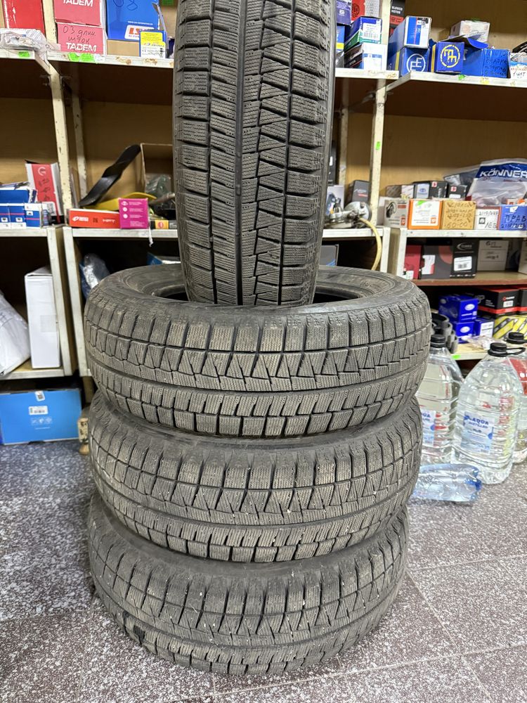 Продам шини 195/60 r15