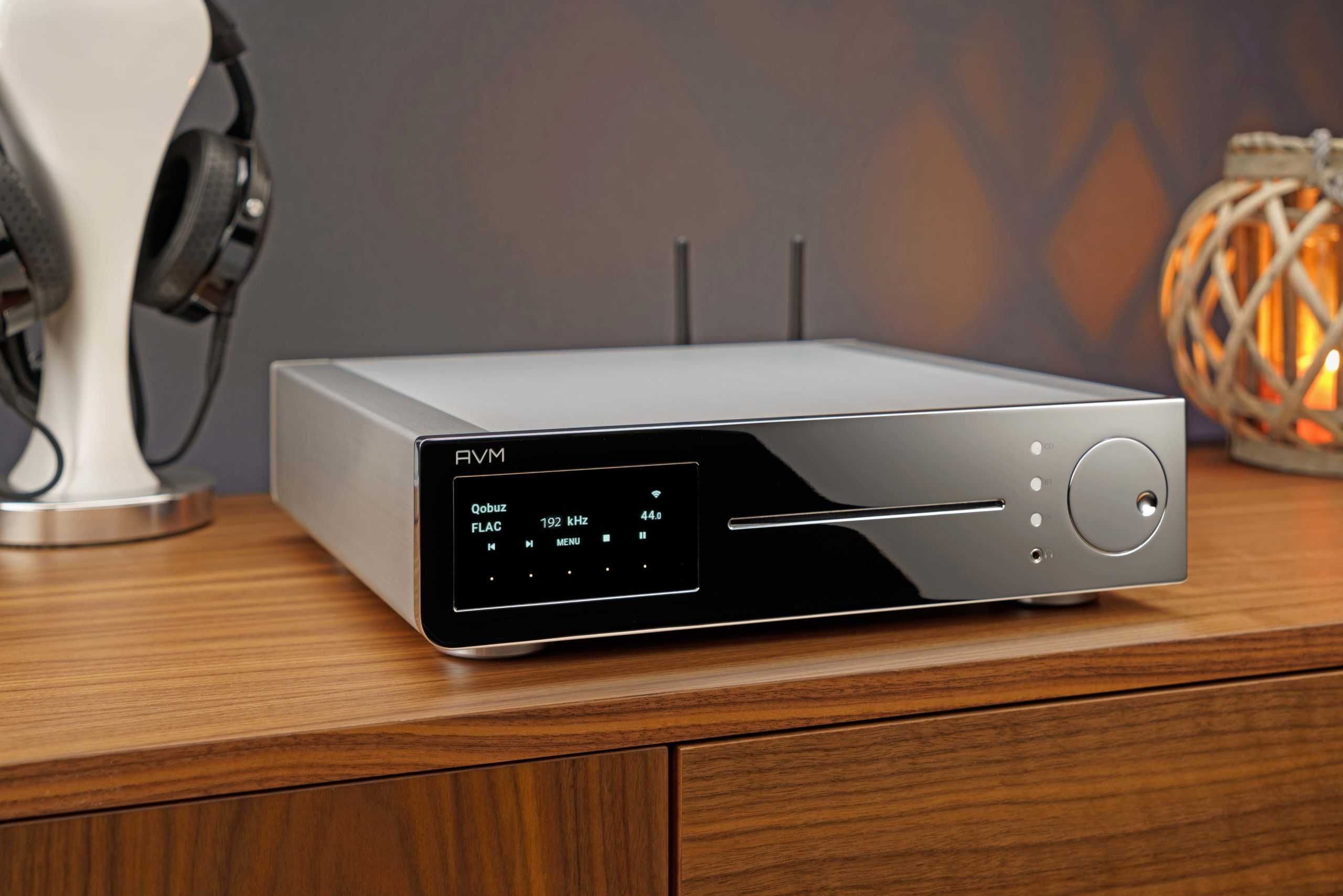 AVM Inspiration CS 2.3 2x140W Wzmacniacz z CD OUTLET CHROME SKLEP