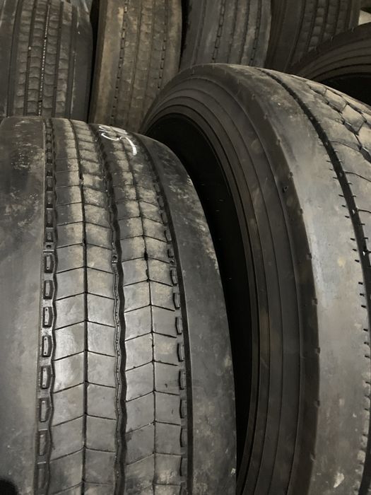 opona używana 2 szt 315/70R22,5 Michelin