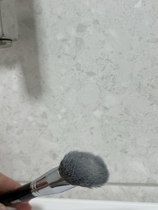 Пензлик для нанесення тону та коректорів WoBs