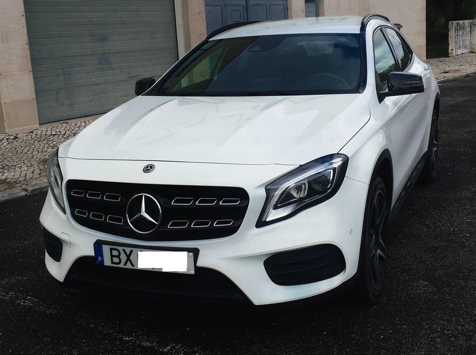 Mercedes-Benz GLA 180d AMG Line Facelift 2018 FULL EXTRAS GPS BI-XENON