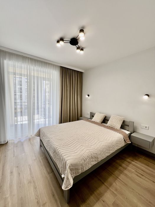 Продаж квартири в малоповерховій новобудові з дизайнерстким ремонтом