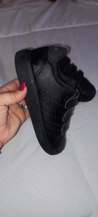 Sapatilhas adidas 33