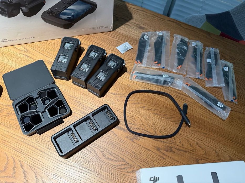 Dron DJI MAVIC 3 PRO CINE Premium Combo NOWY (po oficjalnej wymianie)