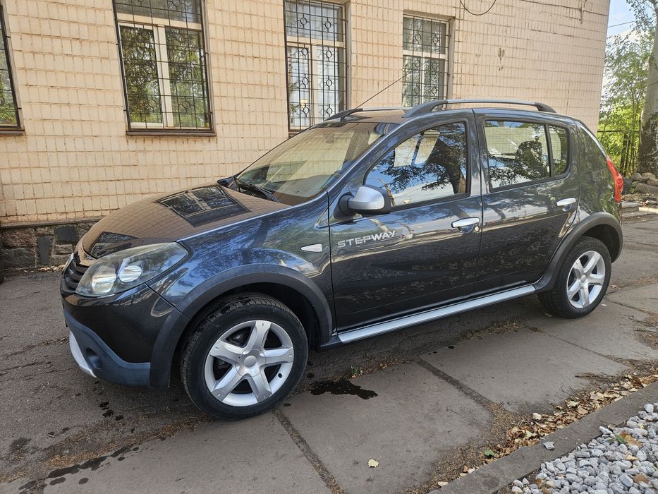 Продам Dacia sandero StepWay