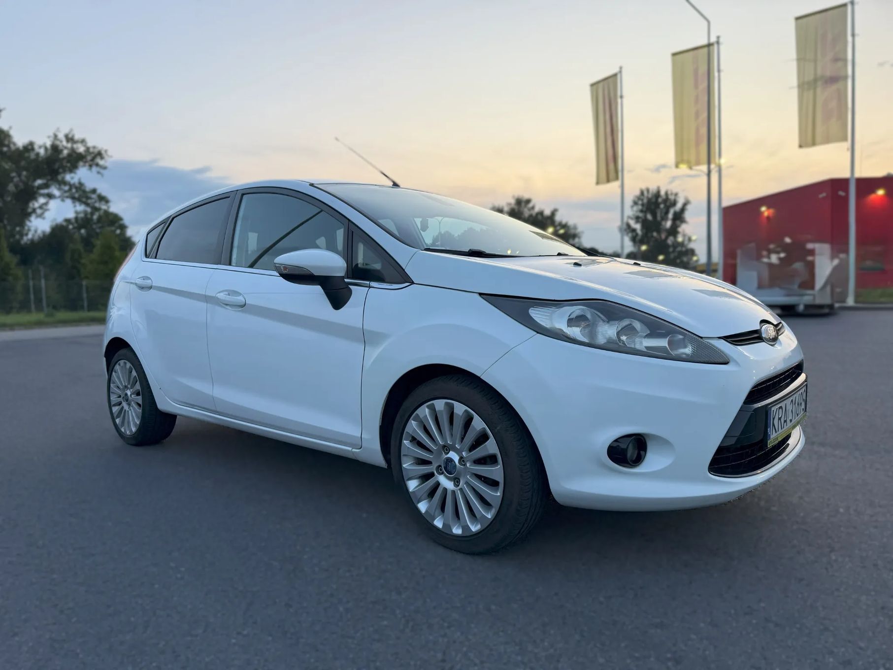 Ford Fiesta Ford Fiesta 1.6 Titanium 120 KM | Gotowa do jazdy | OC do 2026