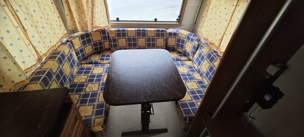 Przyczepa kempingowa Hobby 450 toaleta prysznic zarejestrowana