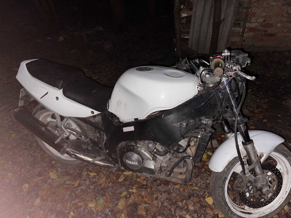 продам мотоцикл 600 кубів