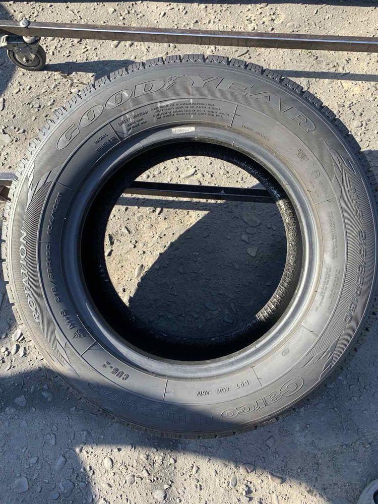 Шини 215/65 R15C Goodyear всесезон 8 мм 2022 рік
