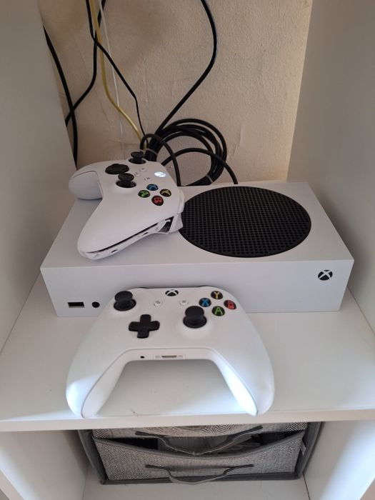 Xbox serie S 1TB como nova
