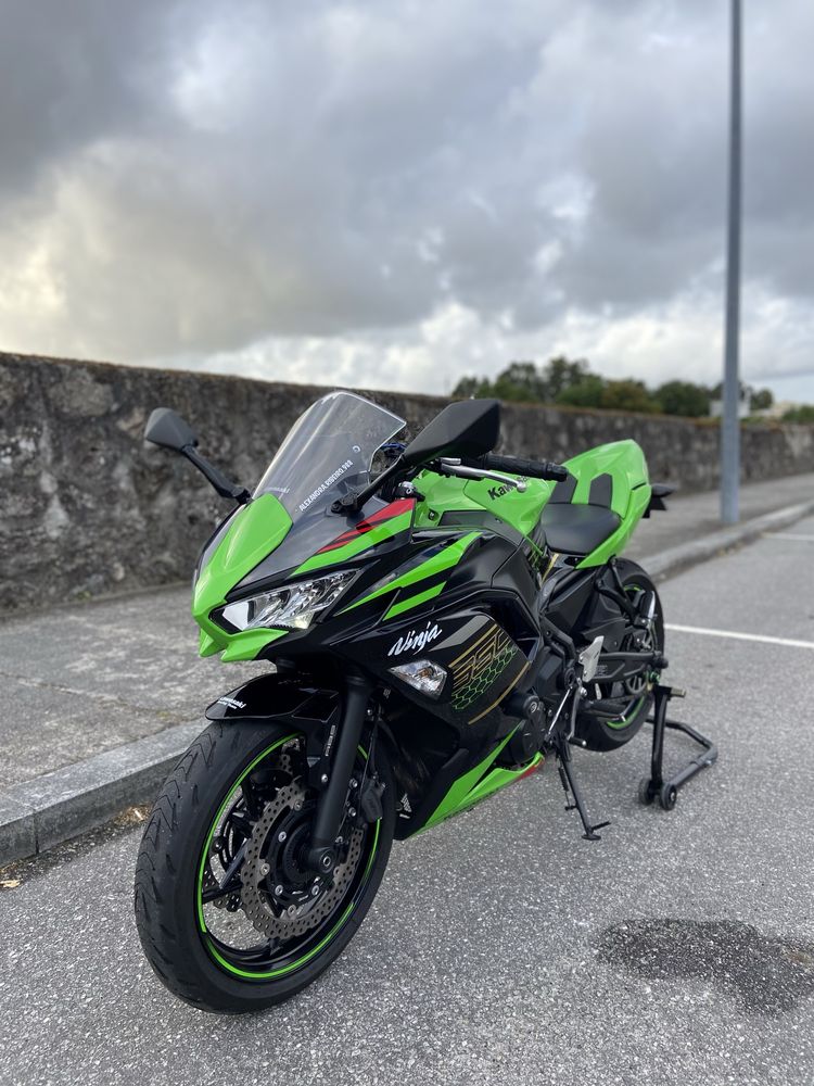 Kawasaki ninja 650 edição KRT