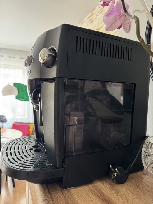Ekspres Delonghi Magnifica