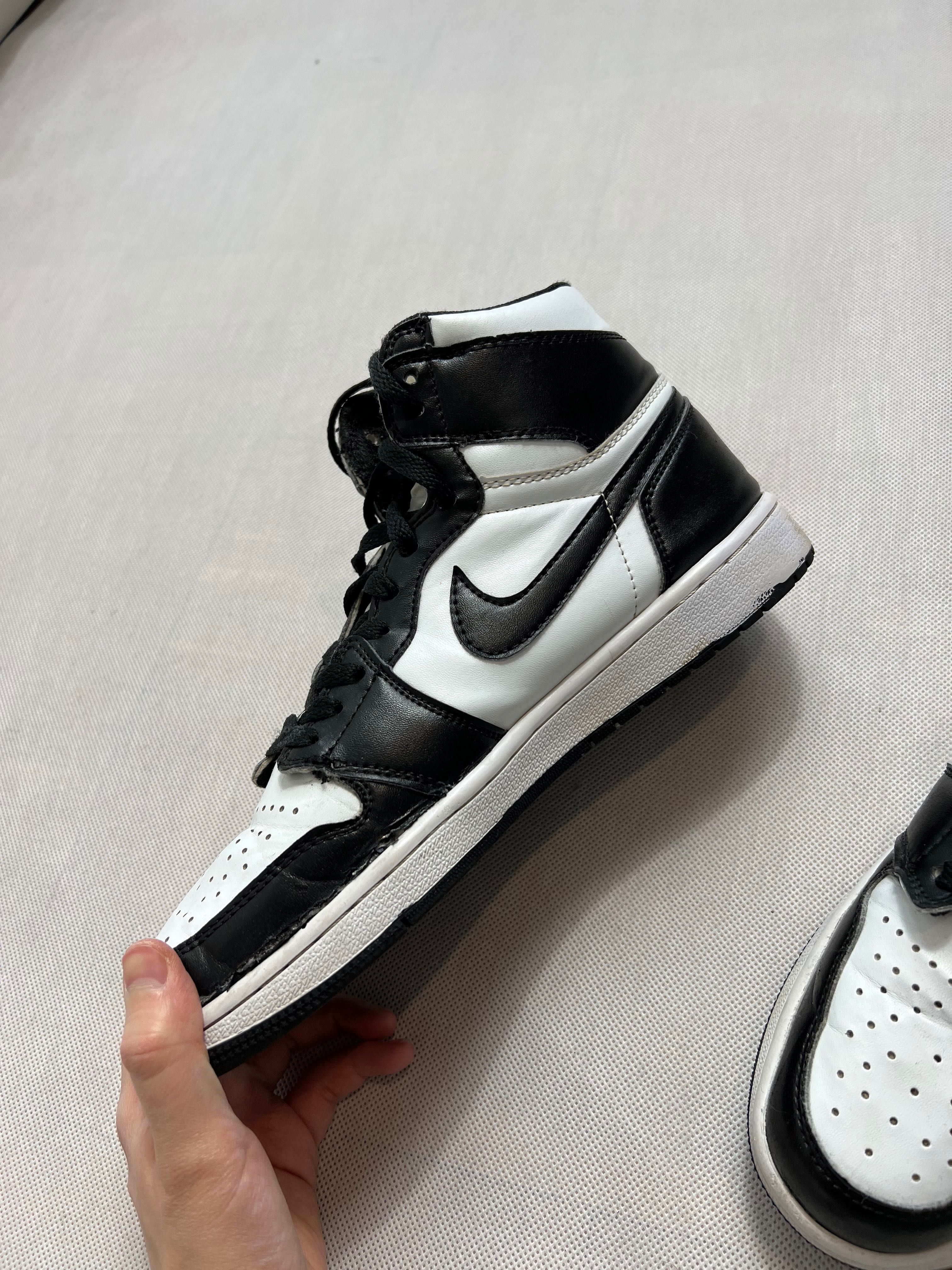 Buty Nike Air Jordan 1 white black high