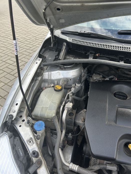 Продам своє офіційне авто