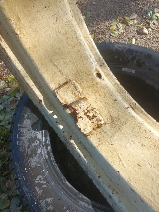 Tarcza felgi do ursusa c 330