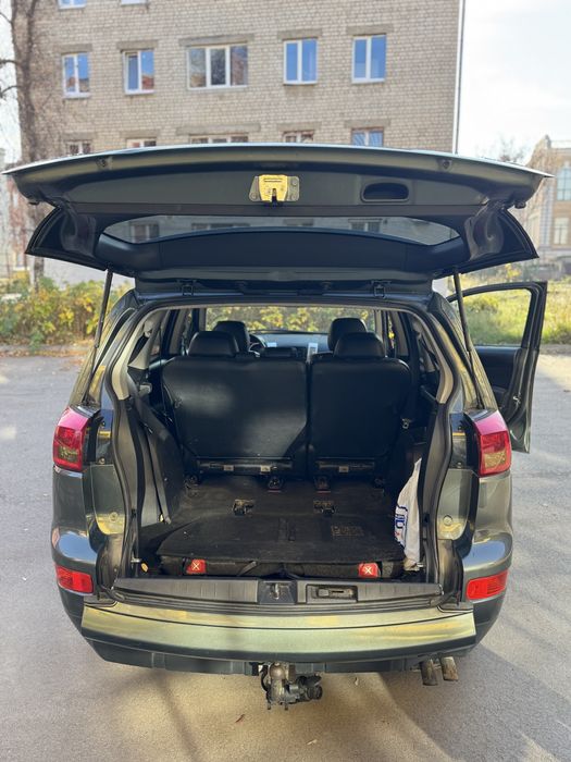 Авто для ЗСУ Peugeot 4007 2009 2.2d