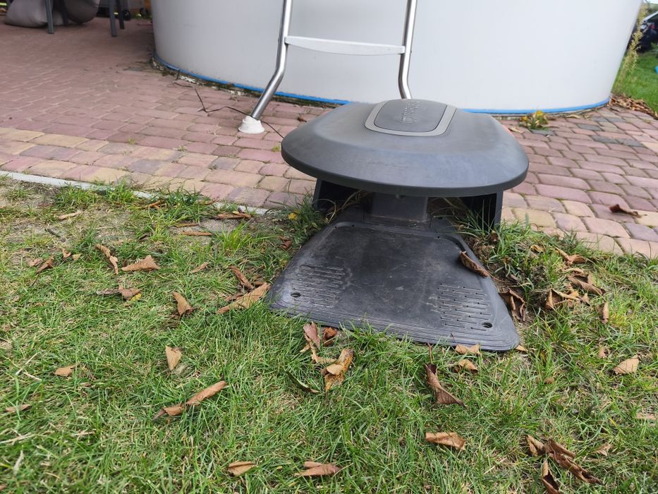 Robot koszący Gardena sileno smart r750 li z garażem kosiarka