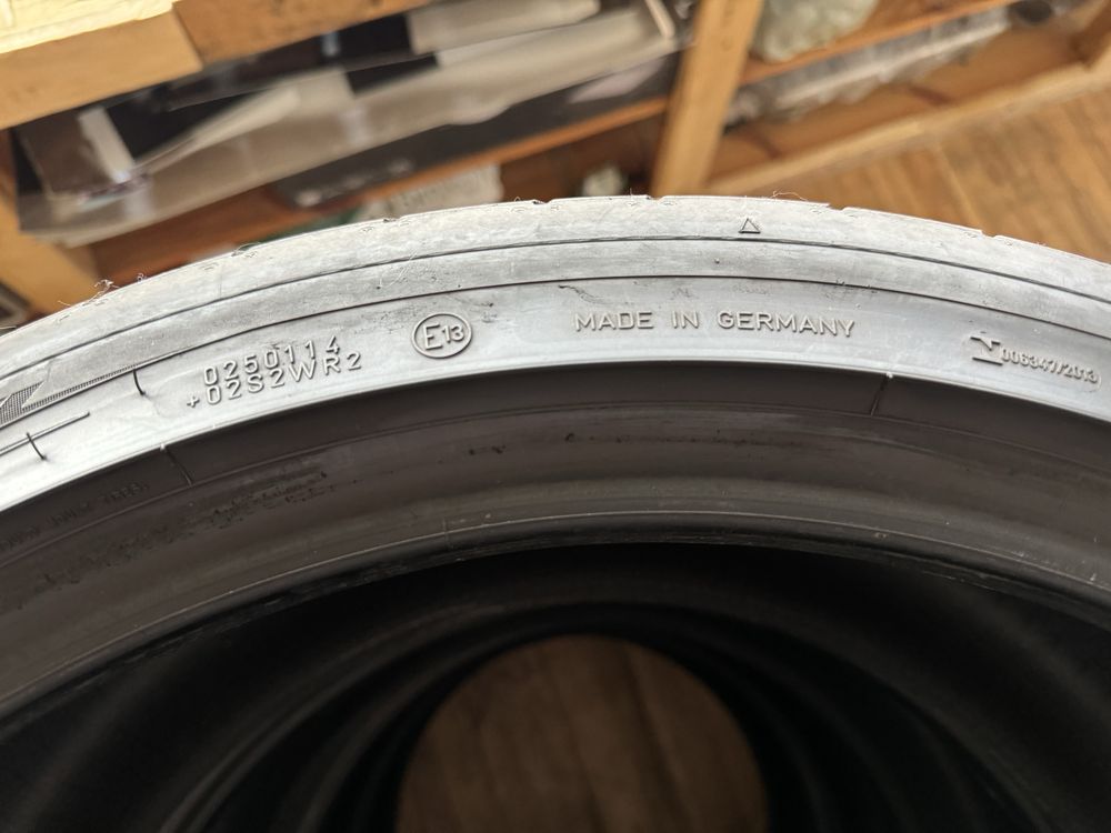 Резина Dunlop SportMax 285/35/R21 (285 35 21) супер состояние!