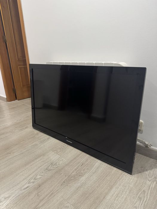 Televisão Blaupunkt 46’’ - Funciona bem, comando incluído