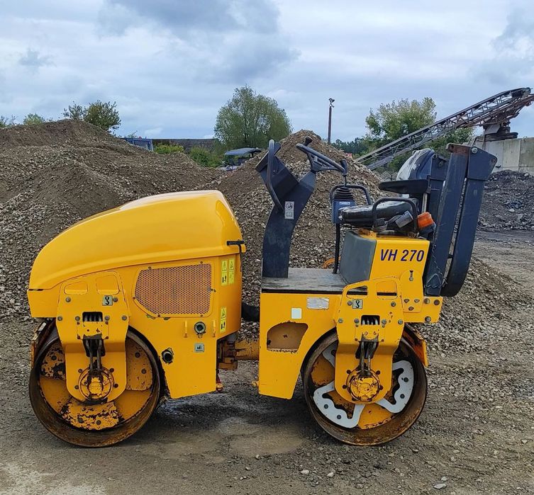 STA VH 270  Walec drogowy STA VH270