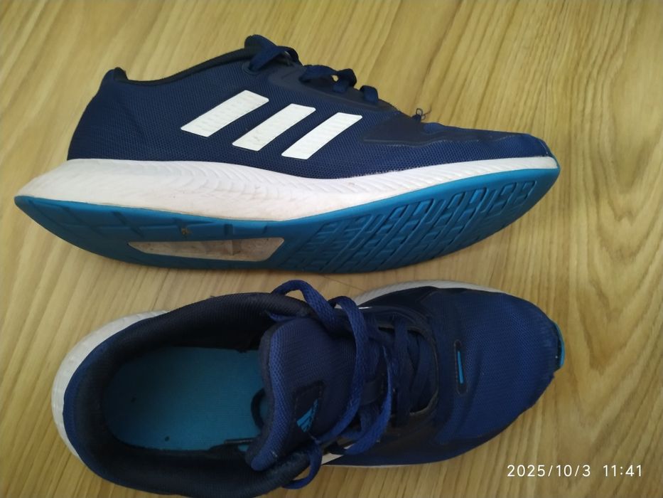 Tênis / sapatilhas Adidas 38,5