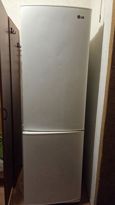 Холодильник    LG