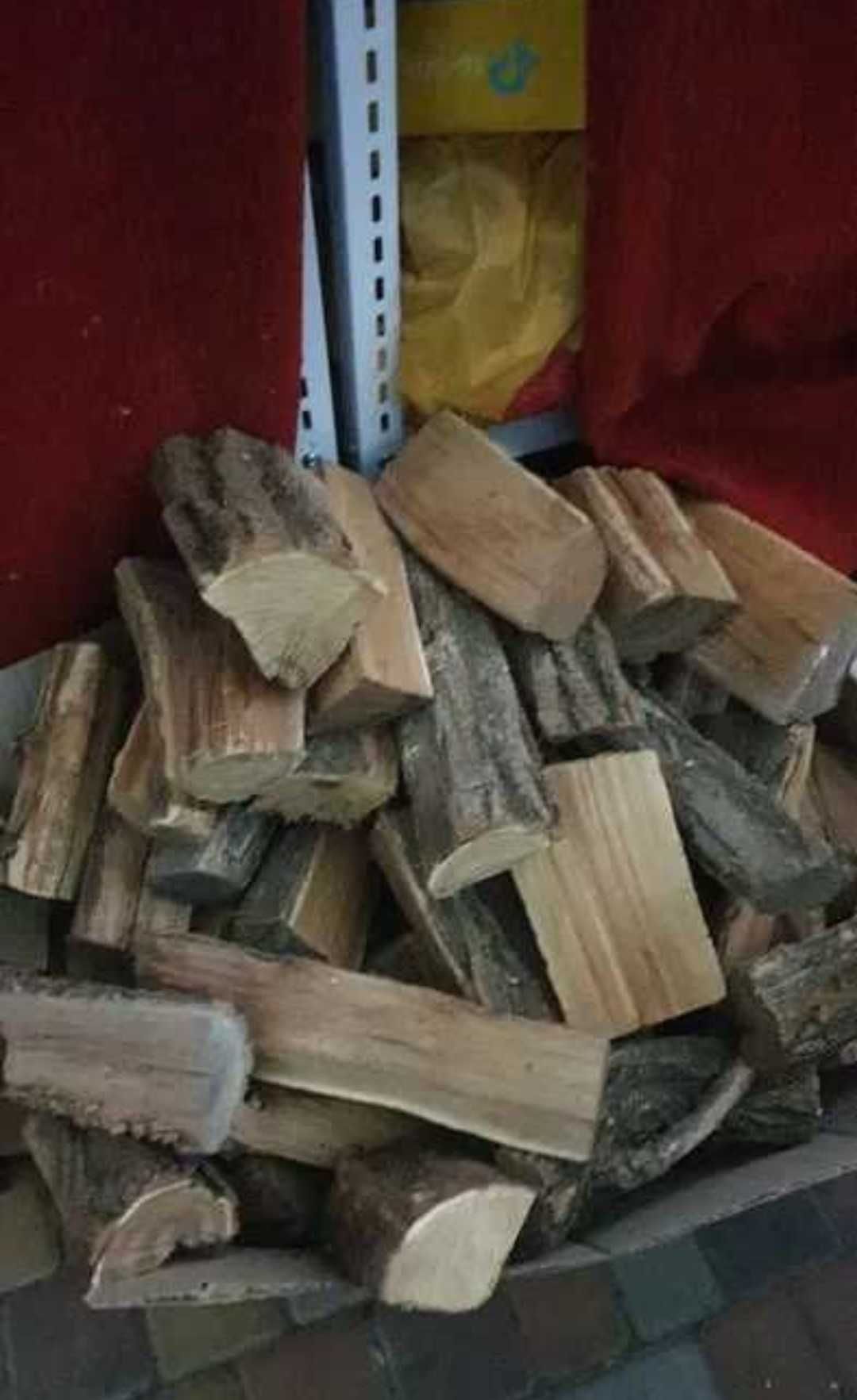 Колотые дрова в Херсоне Дрова колоті, пиляні доставка самовывоз