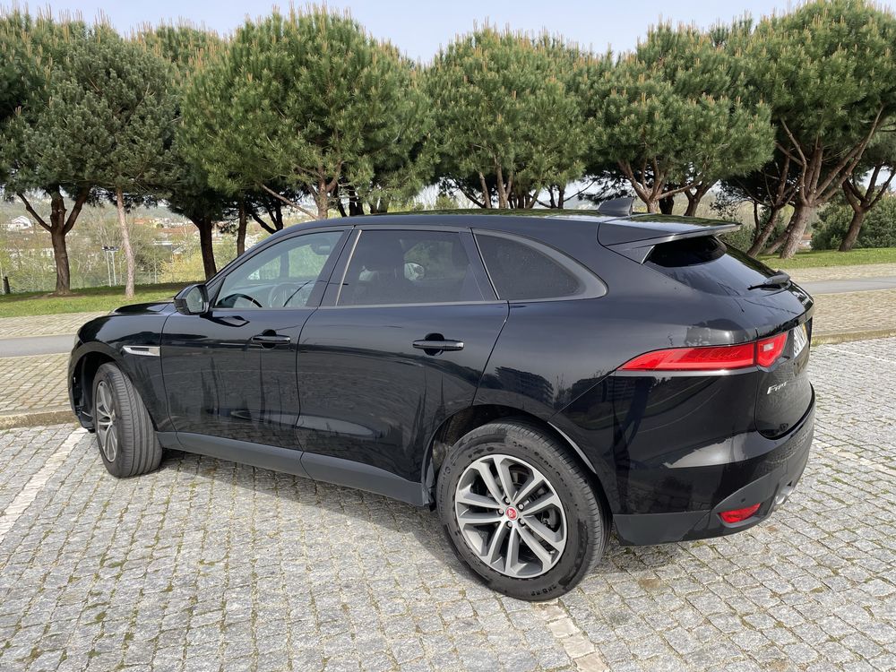 Jaguar F Pace Prestige Awd