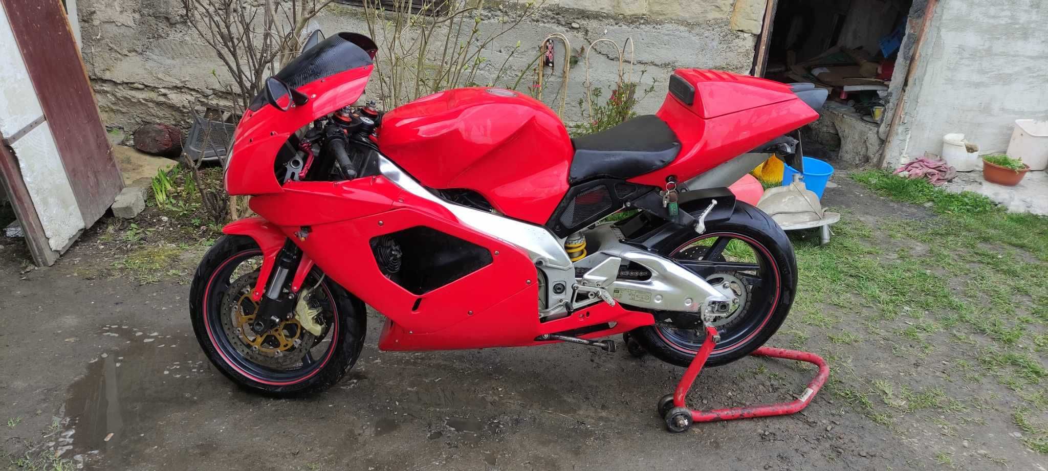 Aprilia rsv milla10000 zamienie