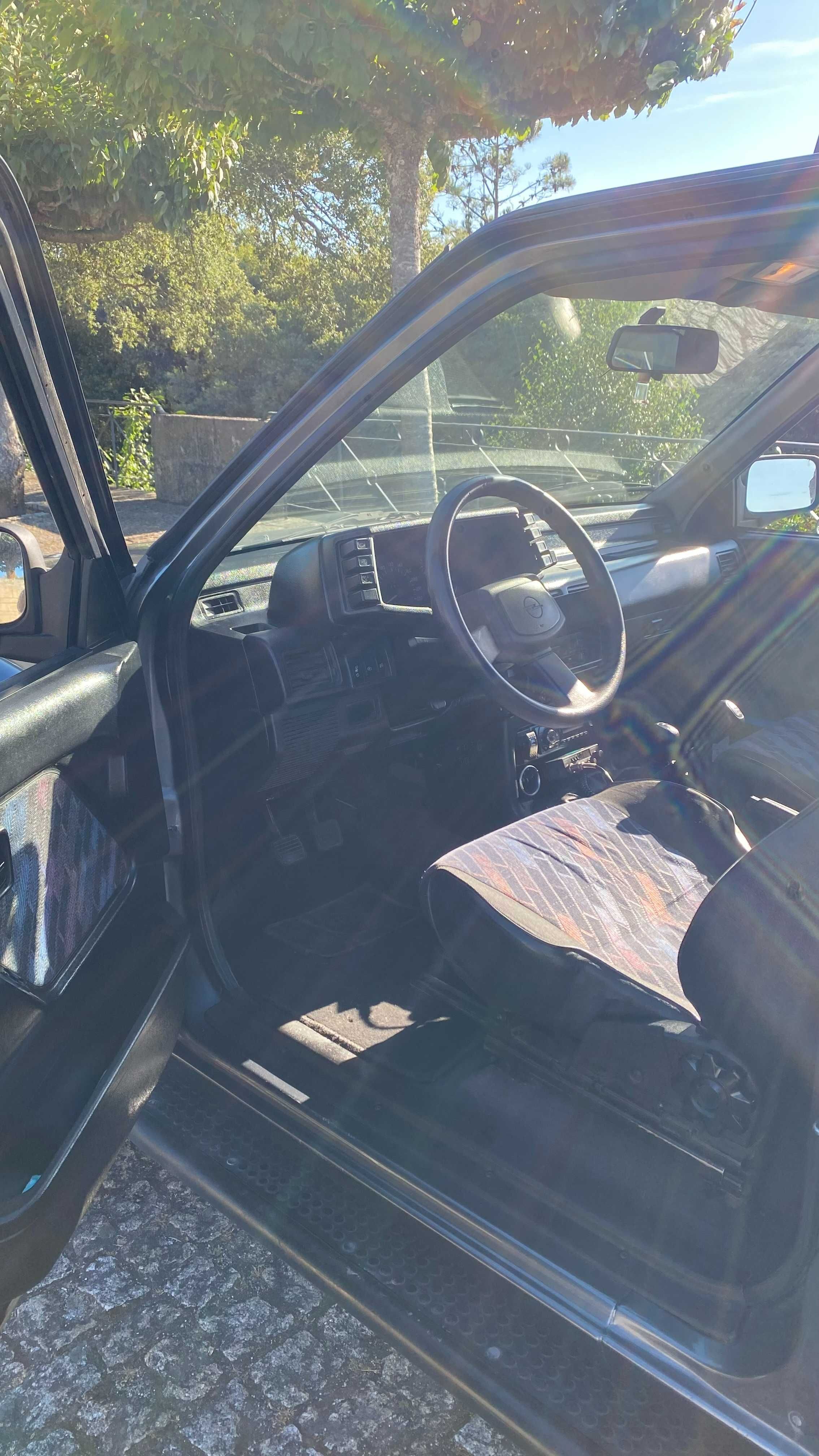 Opel Frontera 2.8 TDI (Motor Isuzu)