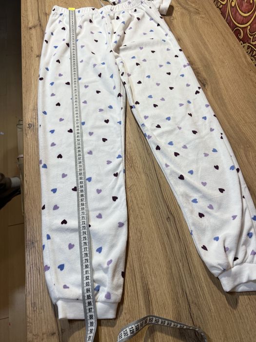 Тепленька піжама на дівчику