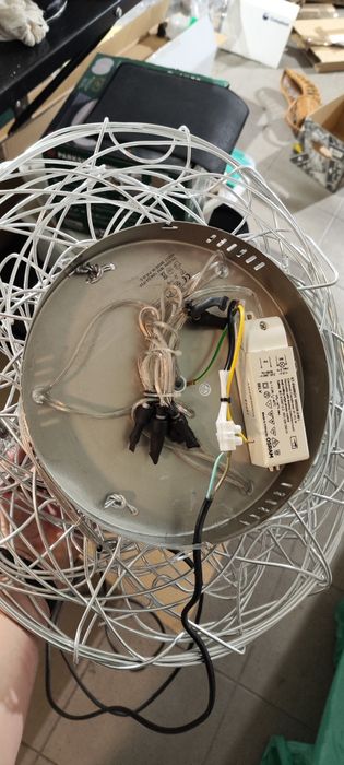Loftowa lampa LED,klosz z drutu,efektowna, industrialna