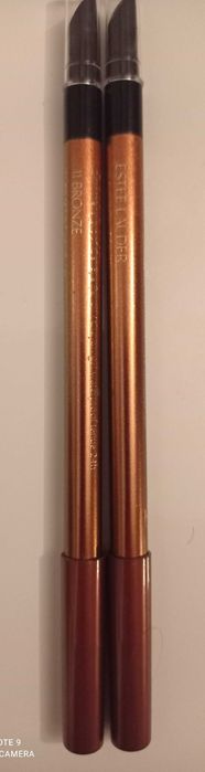 Konturówka do ust Estee lauder