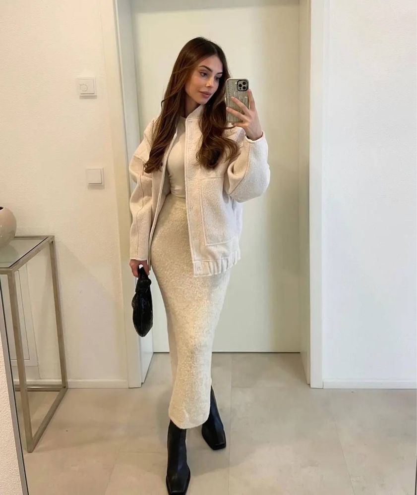 Молочный женский бомбер ZARA- Xs/S. Шерстяна куртка, рубашка, бомпер