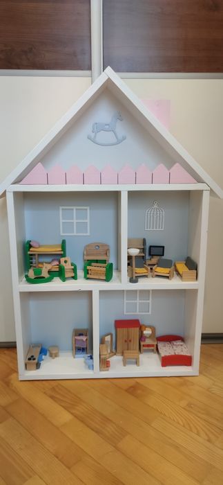 Duży drewniany domek dla lalek Barbie, Maileg półka regał montessori