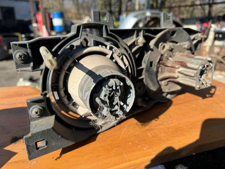 Lampa Przednia BMW E34