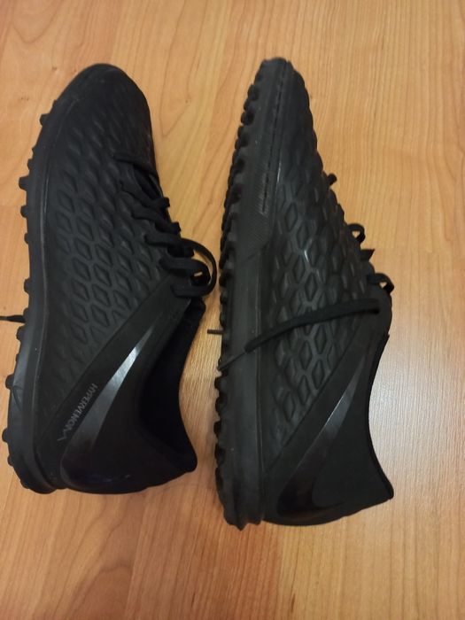 Сороконожки Nike Eur43