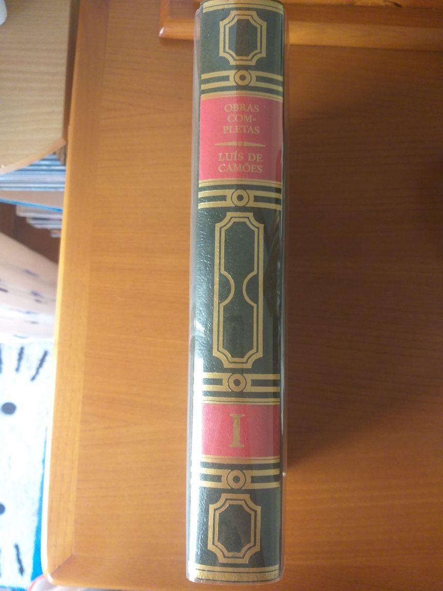 Livro - Os Lusíadas - Luís de Camões - Círculo de Leitores