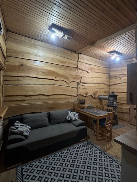 Do wynajęcia całoroczny domek nad morzem.