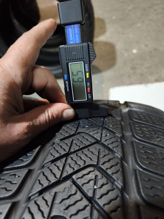 Шини резина зима 225/45 255/40 Pirelli sotto zero 3 BMW