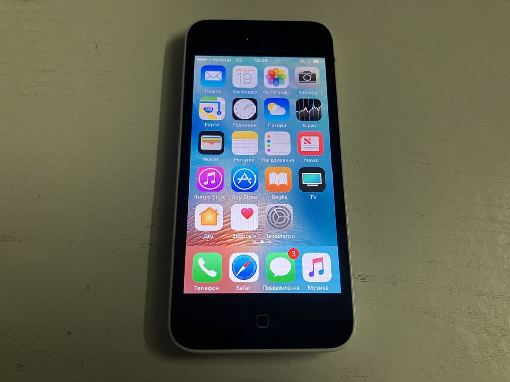 iPhone 5c 8gb white neverlock