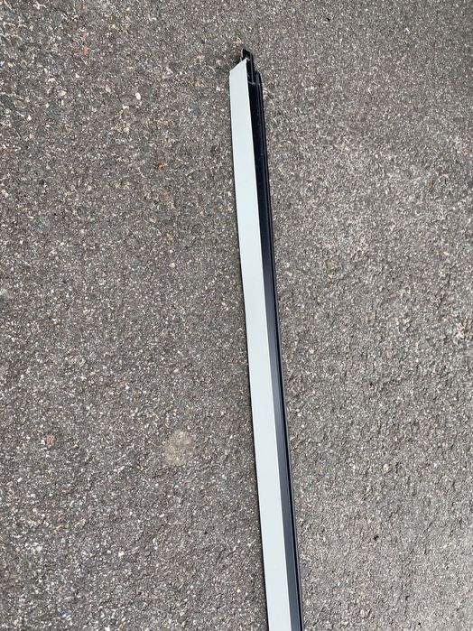 Профіль для підвісної стелі